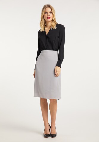 usha BLACK LABEL Skirt in Grey