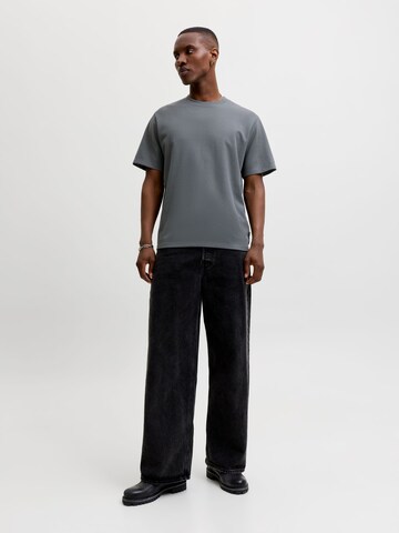 T-Shirt 'JJEAustin' JACK & JONES en gris