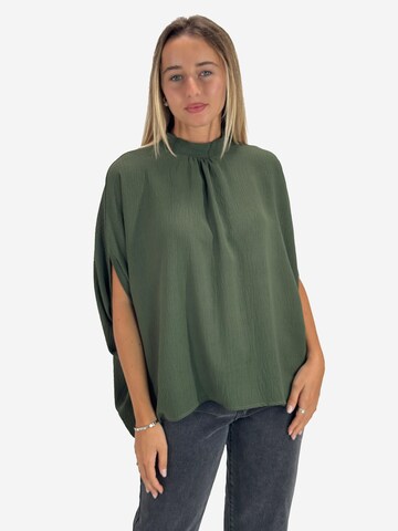 Elara Bluse in Grün: Vorderseite