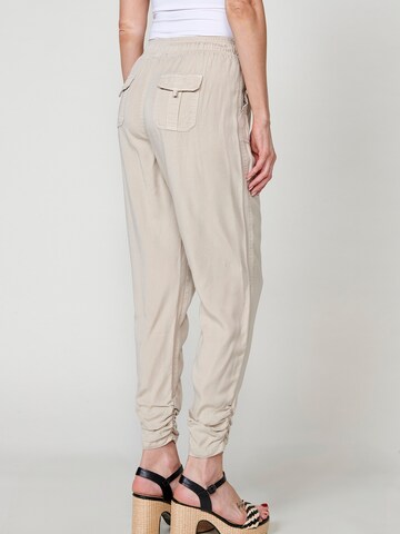 KOROSHI Regular Trousers in Beige