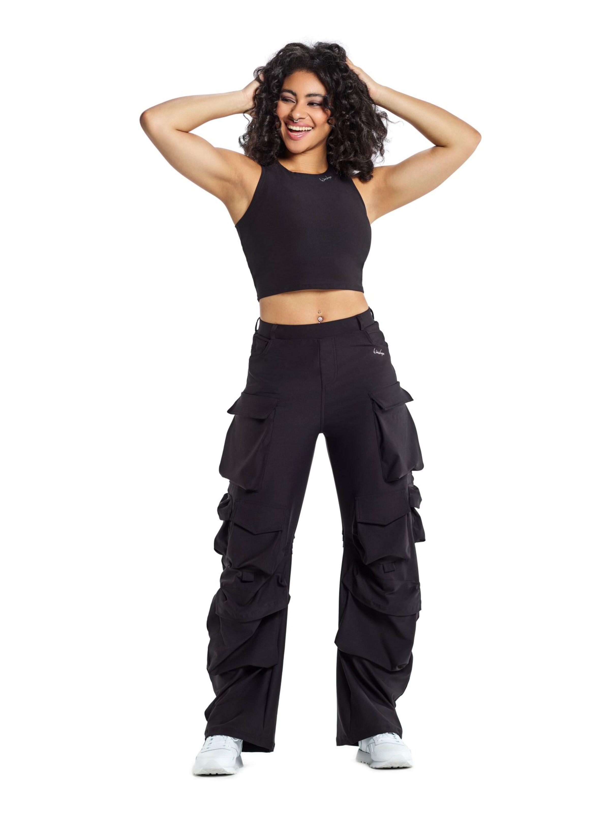 Top sportivo 'AET136C' di Winshape in nero