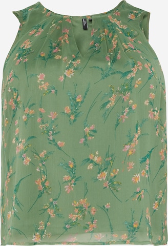 Vero Moda Curve Top 'Smilla' in Green: front