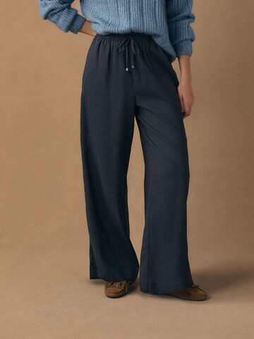 Next Wide leg Trousers in Blue: front