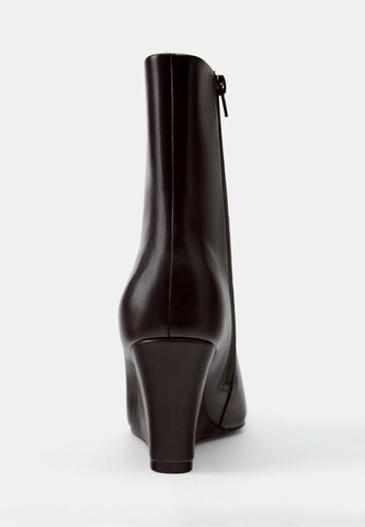 Stivaletto di Pull&Bear in marrone
