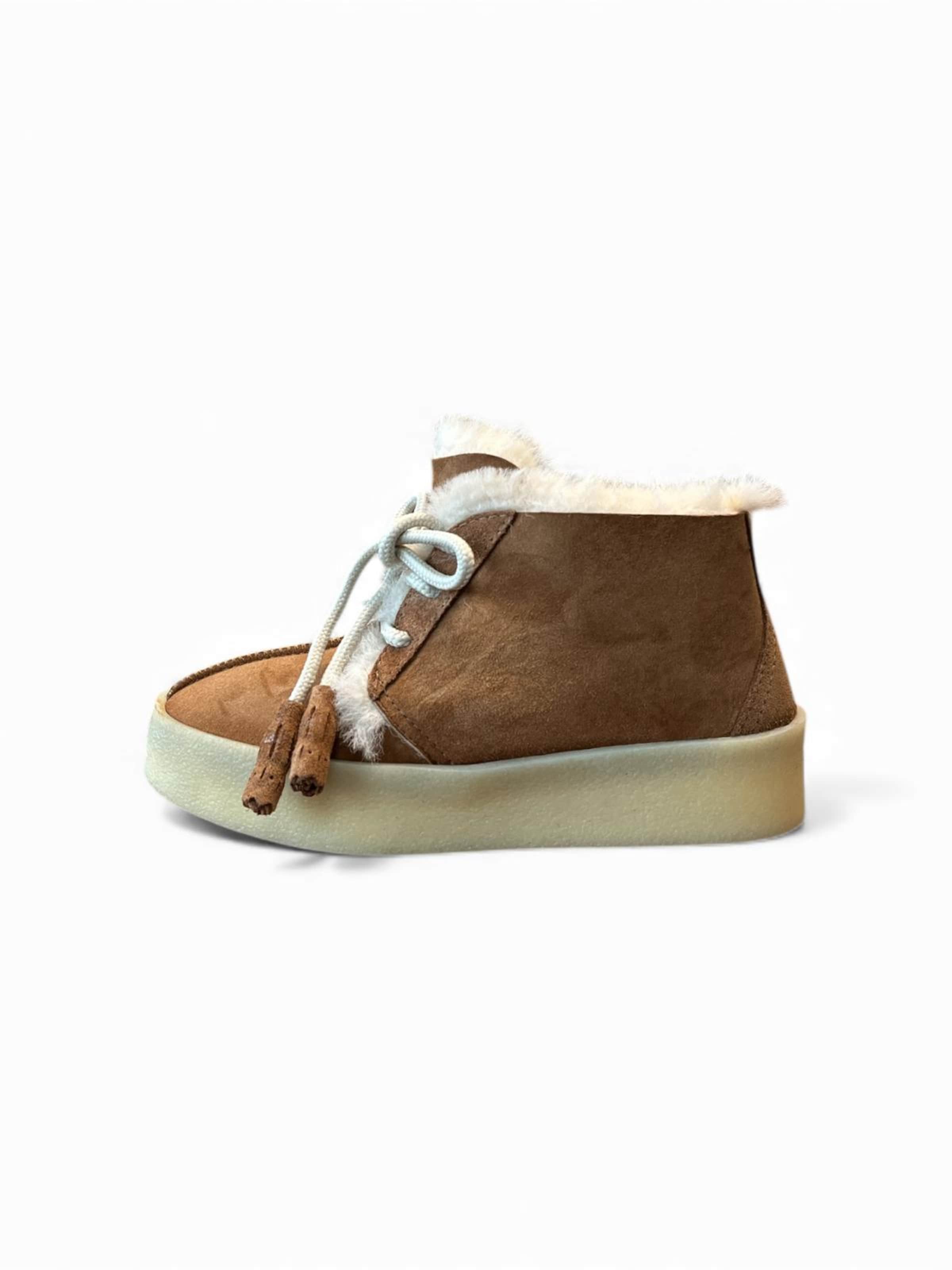 Begoria Boots in Beige: front