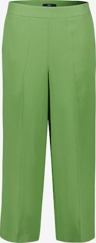 zero Loose fit Pleated Pants in Green: front