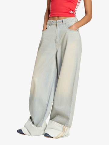 ADIDAS ORIGINALS Bő szár Farmer - kék: elől
