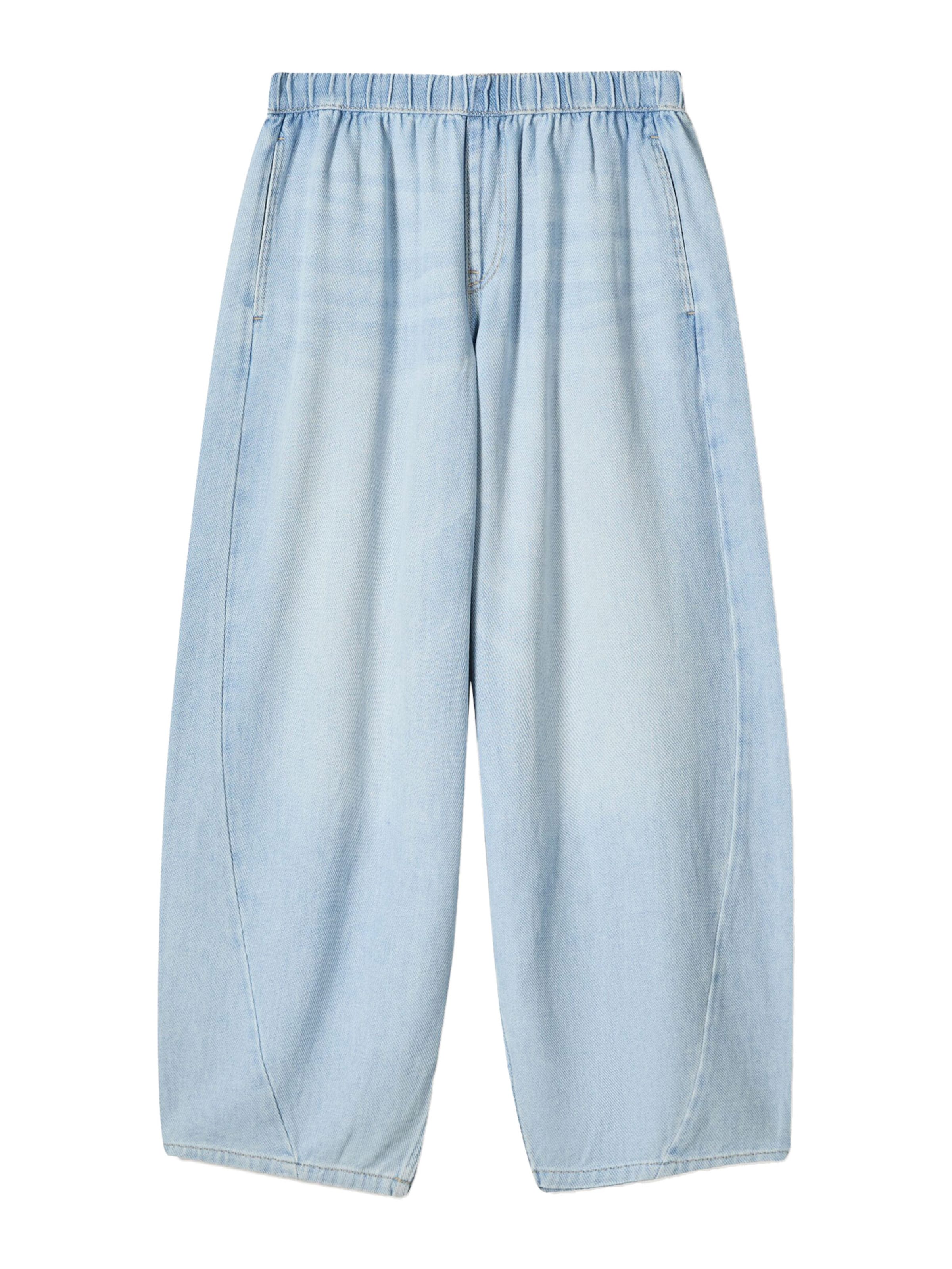 BershkaBaggy Traperice - plava boja: prednji dio