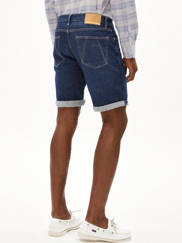 Coupe slim Pantalon ARMEDANGELS en bleu