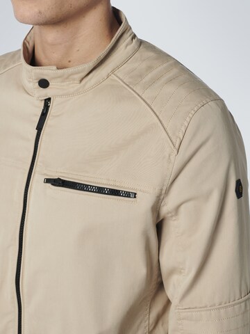 No Excess Jacke in Beige