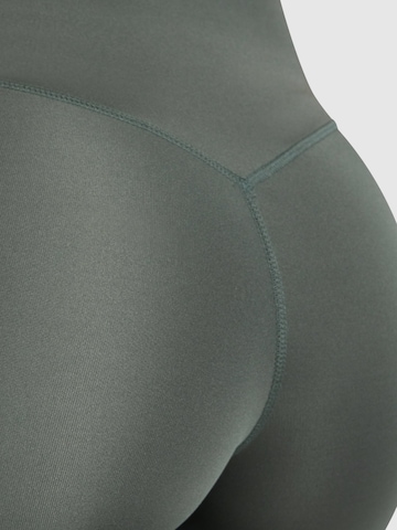 Coupe slim Leggings ' Ilissa ' Smilodox en vert