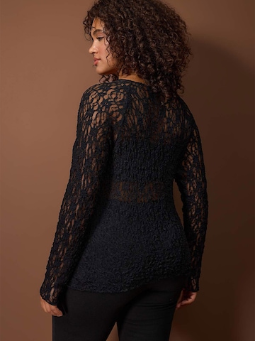 Trendyol Curve - Blusa en negro