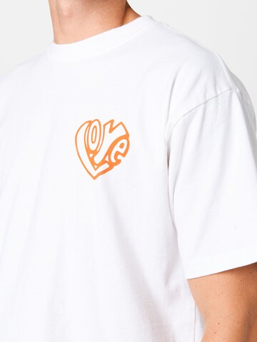Obey Shirt 'LOVE OVER HATE' in White