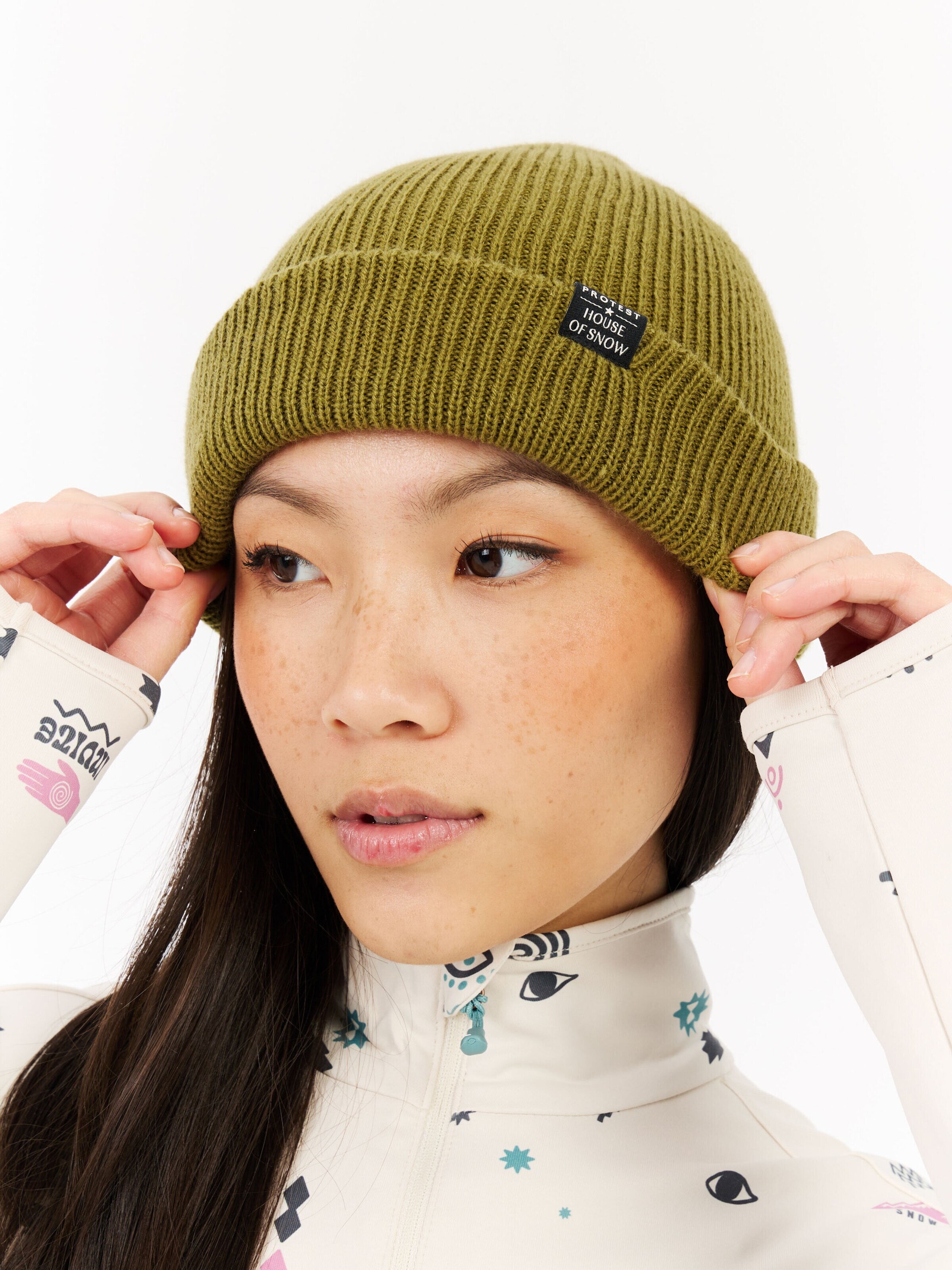 PROTEST Beanie 'PRTKobuk' in Green: front