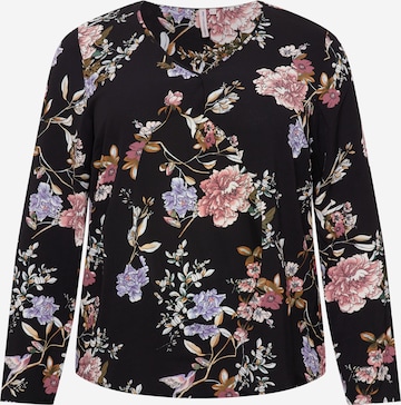 ONLY Carmakoma Blouse in Zwart: voorkant