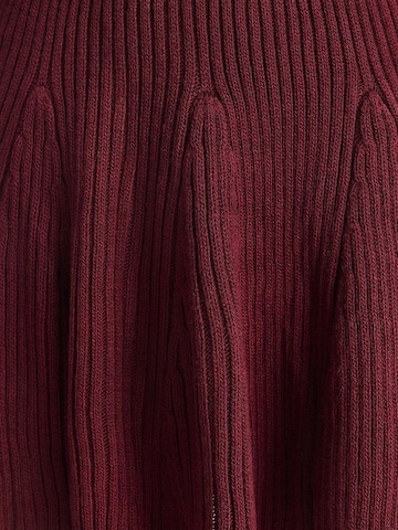 Costume Bianco Lucci en rouge