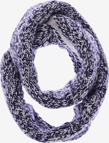 UNIQLO Scarf & Wrap in One size in Black: front