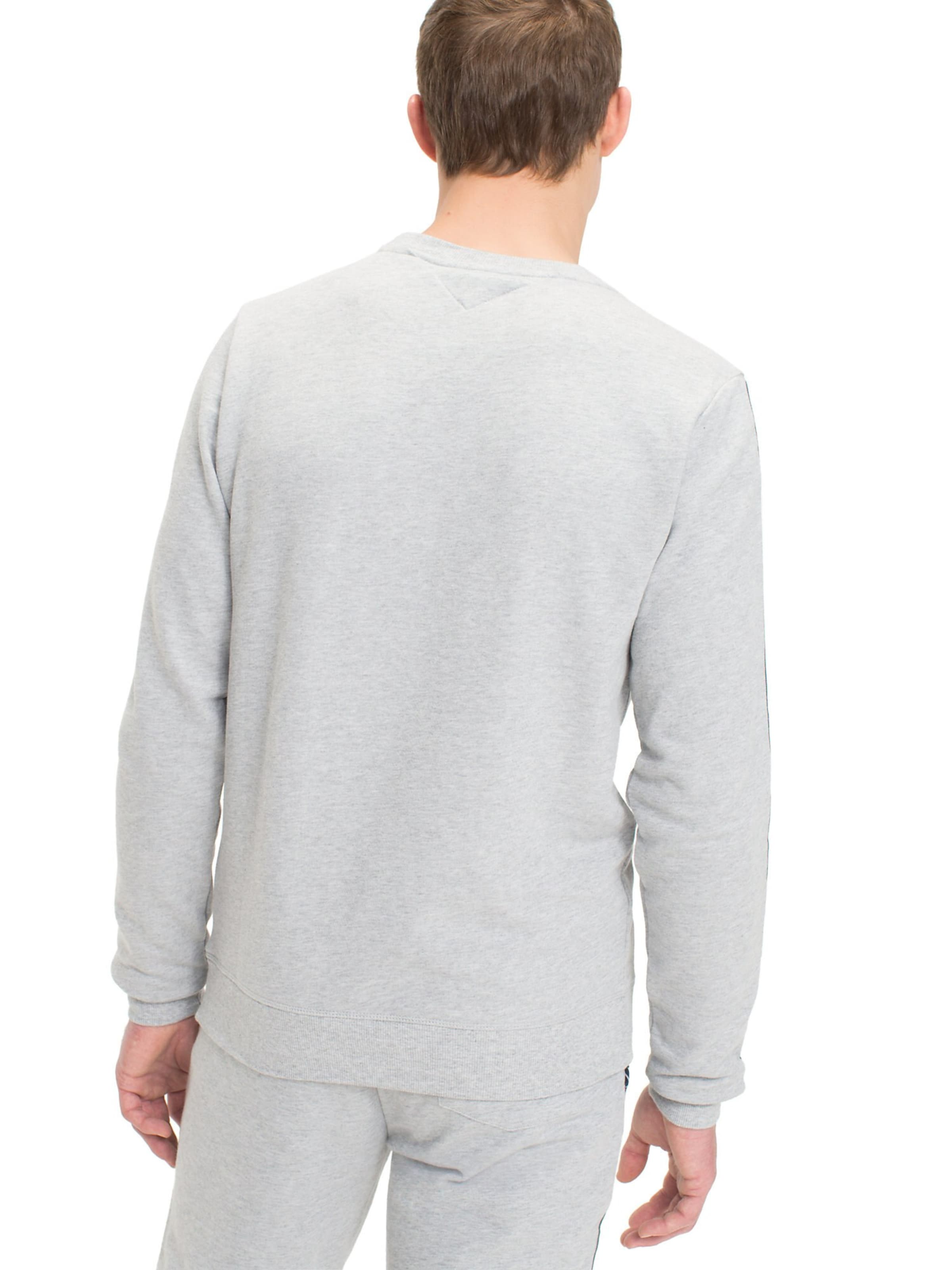 TOMMY HILFIGER Sweatshirt in Grey