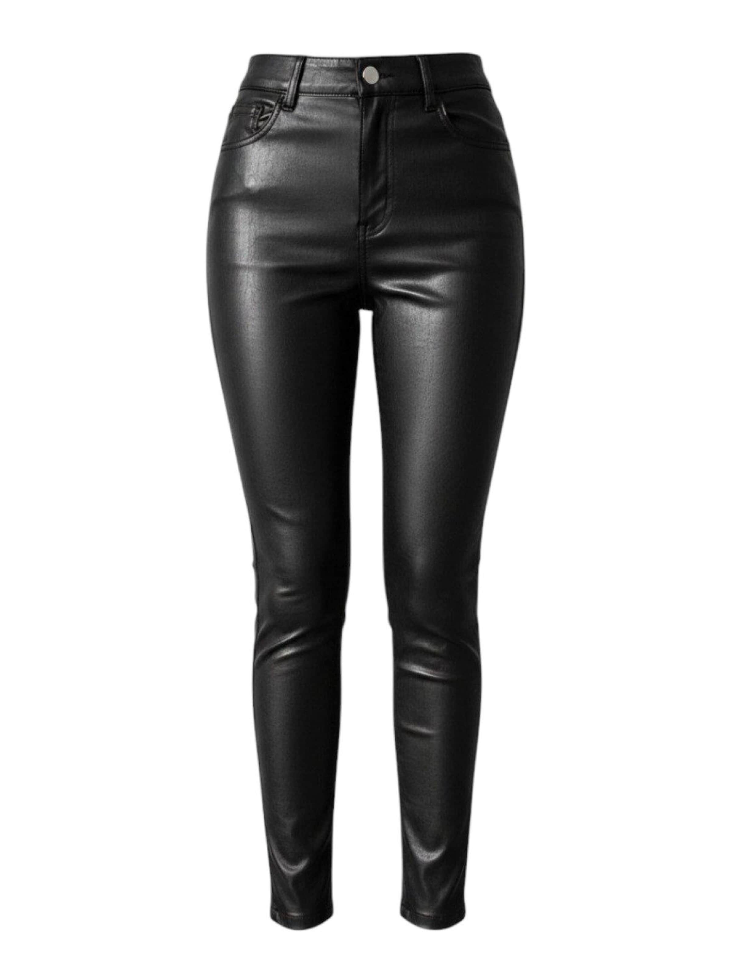 Ocoza Pants in Black: front