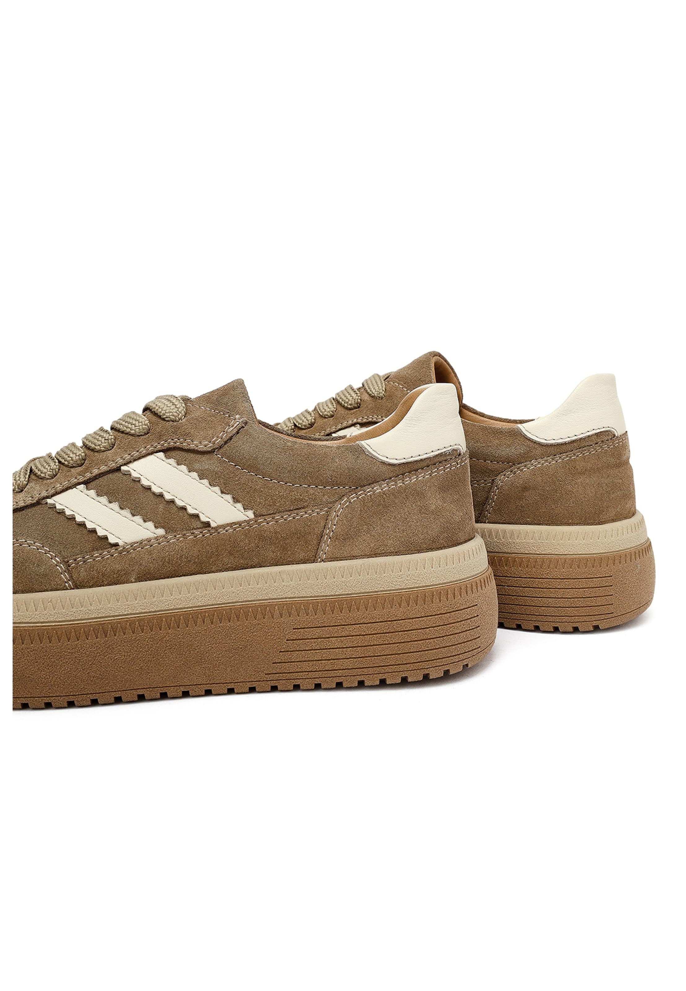 Sneaker bassa di Derimod in marrone