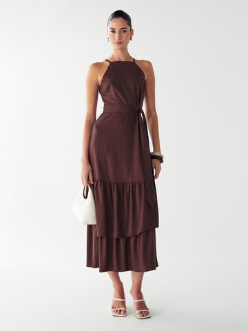 Willa Dress 'LOU TIERED' in Brown: front