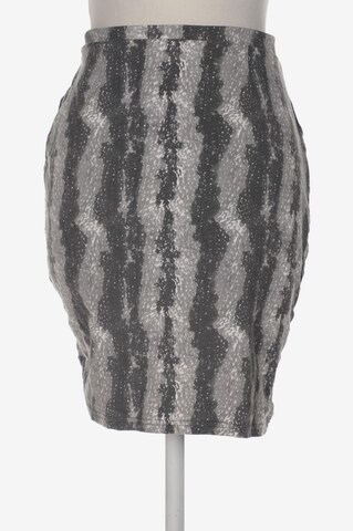 SAINT TROPEZ Skirt in S in Grey