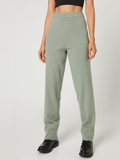 Guido Maria Kretschmer Collection Pants 'Merle' in Green, View model