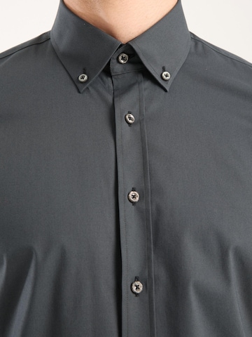 7Camicie Slim fit Zakelijk overhemd 'Leonardo Sport Poplin Stretch Man Shirt Brown' in Grijs