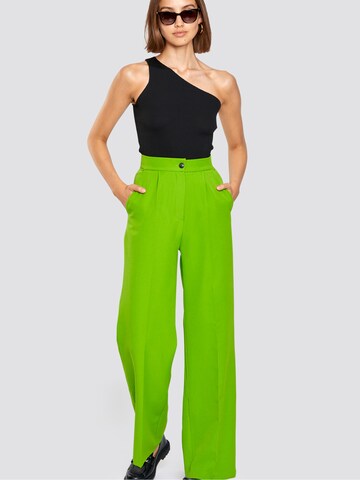 Regular Pantalon à plis ' Erika ' FRESHLIONS en vert