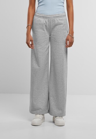 Karl Kani Regular Pants in Grey