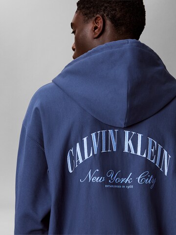 Calvin Klein Jeans Sweat jacket in Blue