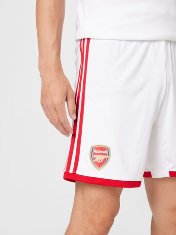 ADIDAS SPORTSWEAR Štandardný strih Športové nohavice 'Arsenal 22/23 Home' - biela