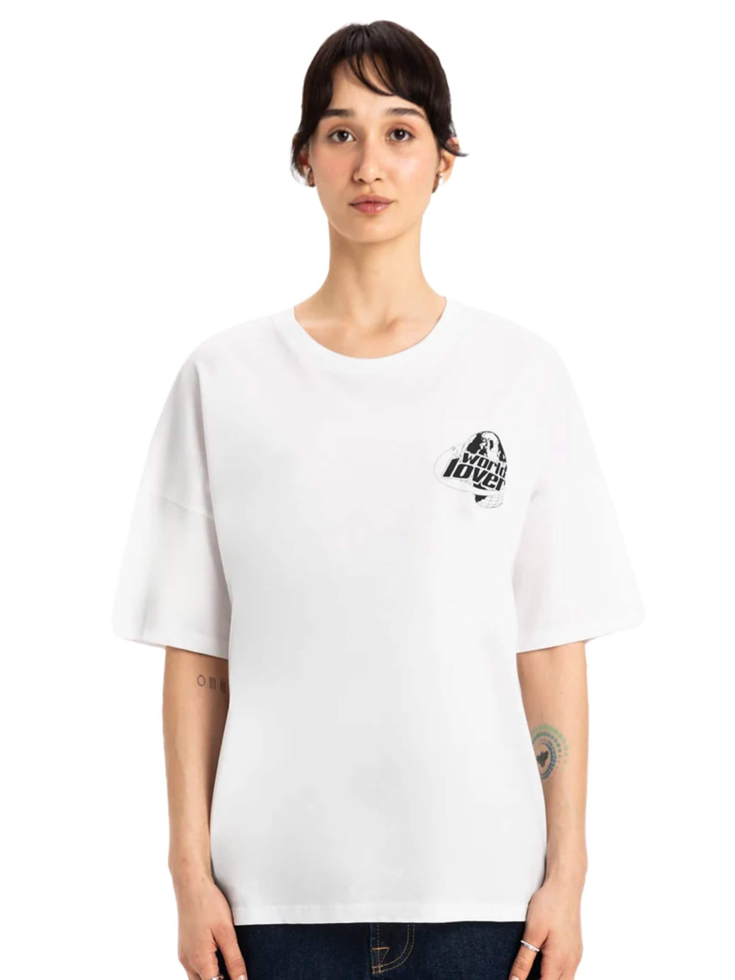UNIQVIBE Shirt in White