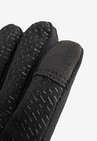 REUSCH Athletic Gloves 'Dynamic' in Black