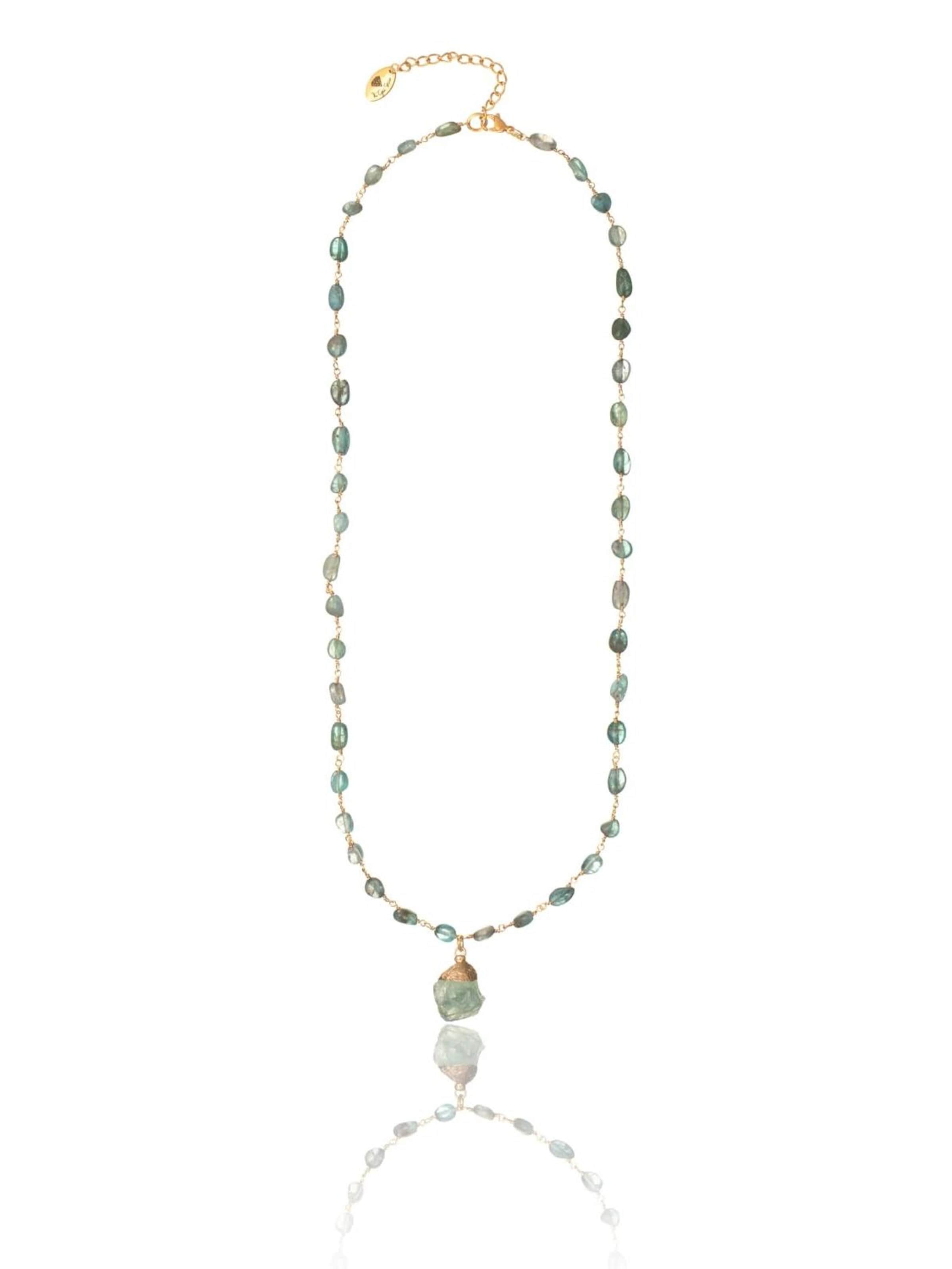 THE GEM STORIES JEWELRY Necklace 'Light Green Apatite Necklace with  Semiprecious Stone Charm' in 50 - 55cm in Green, Item view