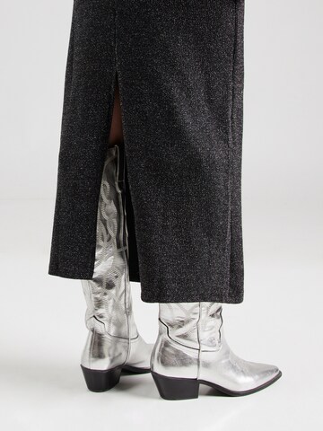 Gonna 'LINA' di PIECES in nero