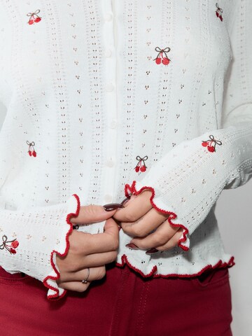 Next Πλεκτή ζακέτα σε λευκό