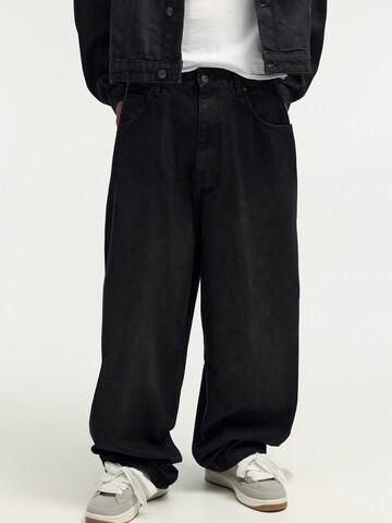 Pull&Bear Wide leg Jeans in Black: front