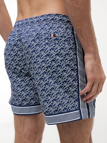 Shorts de bain TOMMY HILFIGER en bleu
