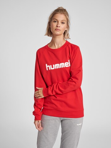 Felpa sportiva di Hummel in rosso: frontale