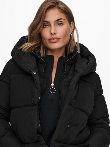 Veste d’hiver 'Sydney' ONLY en noir