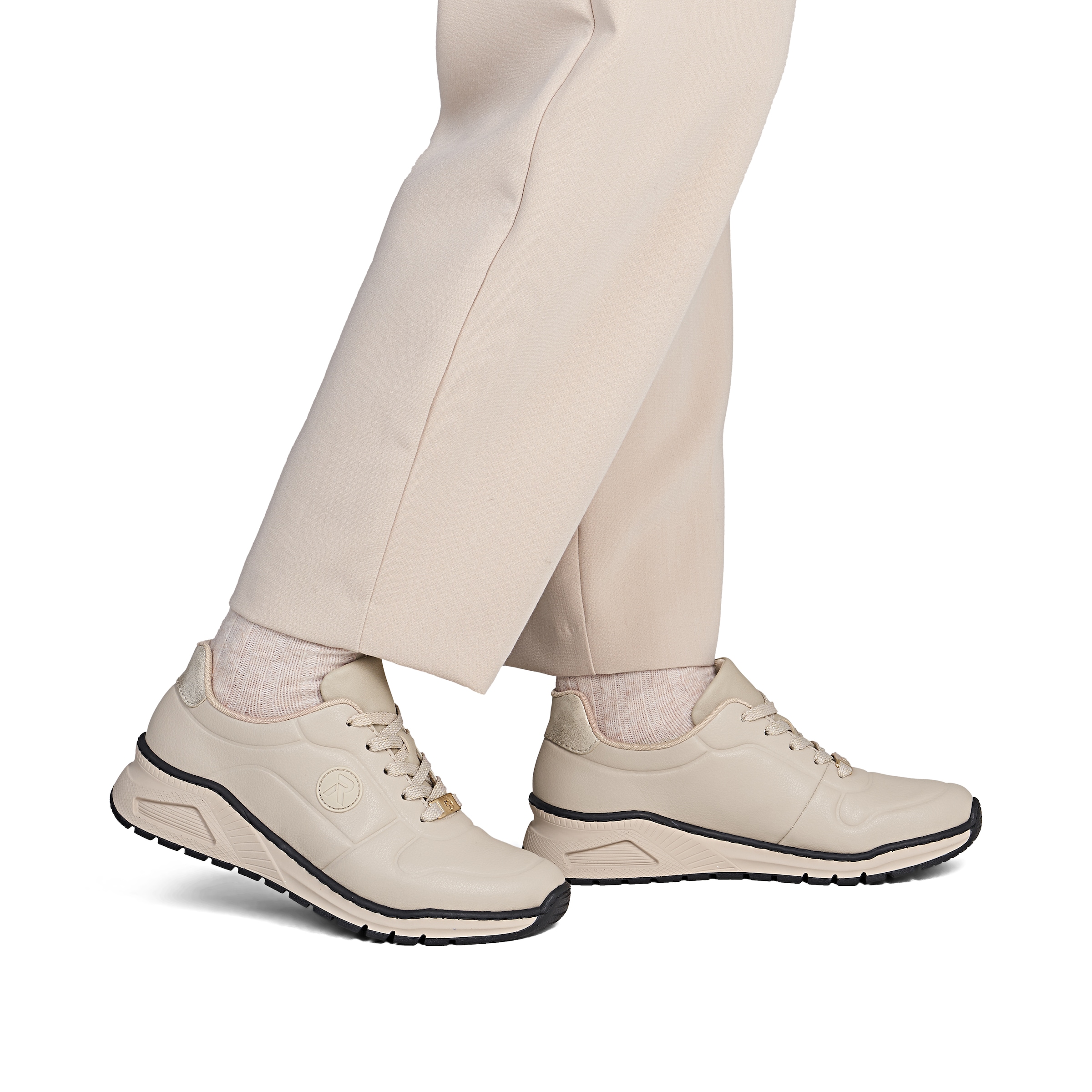 Baskets basses Rieker en beige