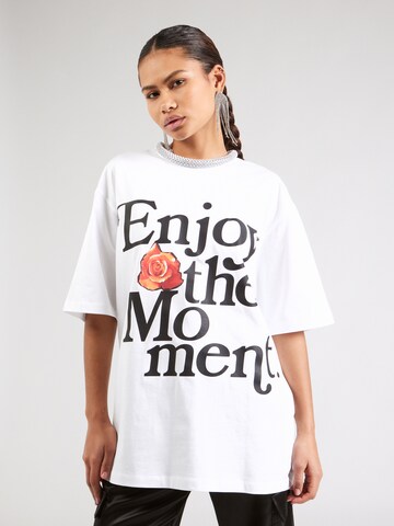 3.1 Phillip Lim Μπλουζάκι 'ENJOY THE MOMENT' σε λευκό: μπροστά