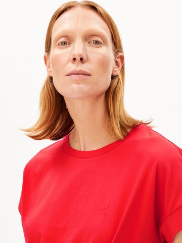 ARMEDANGELS Тениска 'IDAARA' в червено