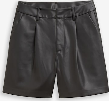 TOM TAILOR DENIMregular Hlače s naborima - crna boja: prednji dio