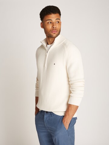 TOMMY HILFIGER Trui in Beige: voorkant