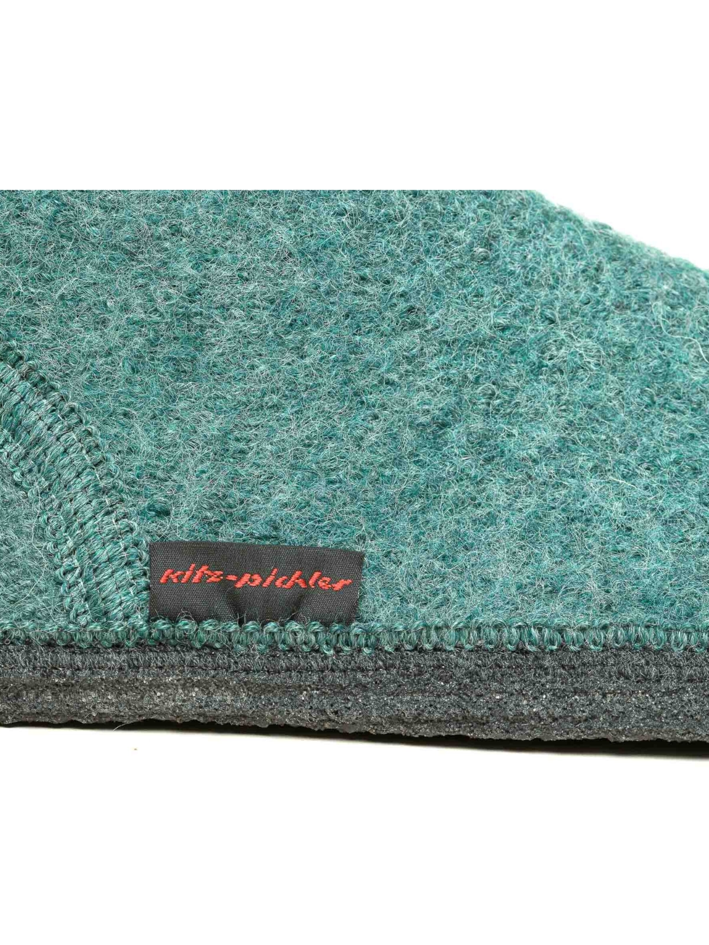 kitz-pichler Slippers 'Hüttenschuh Oetz' in Green