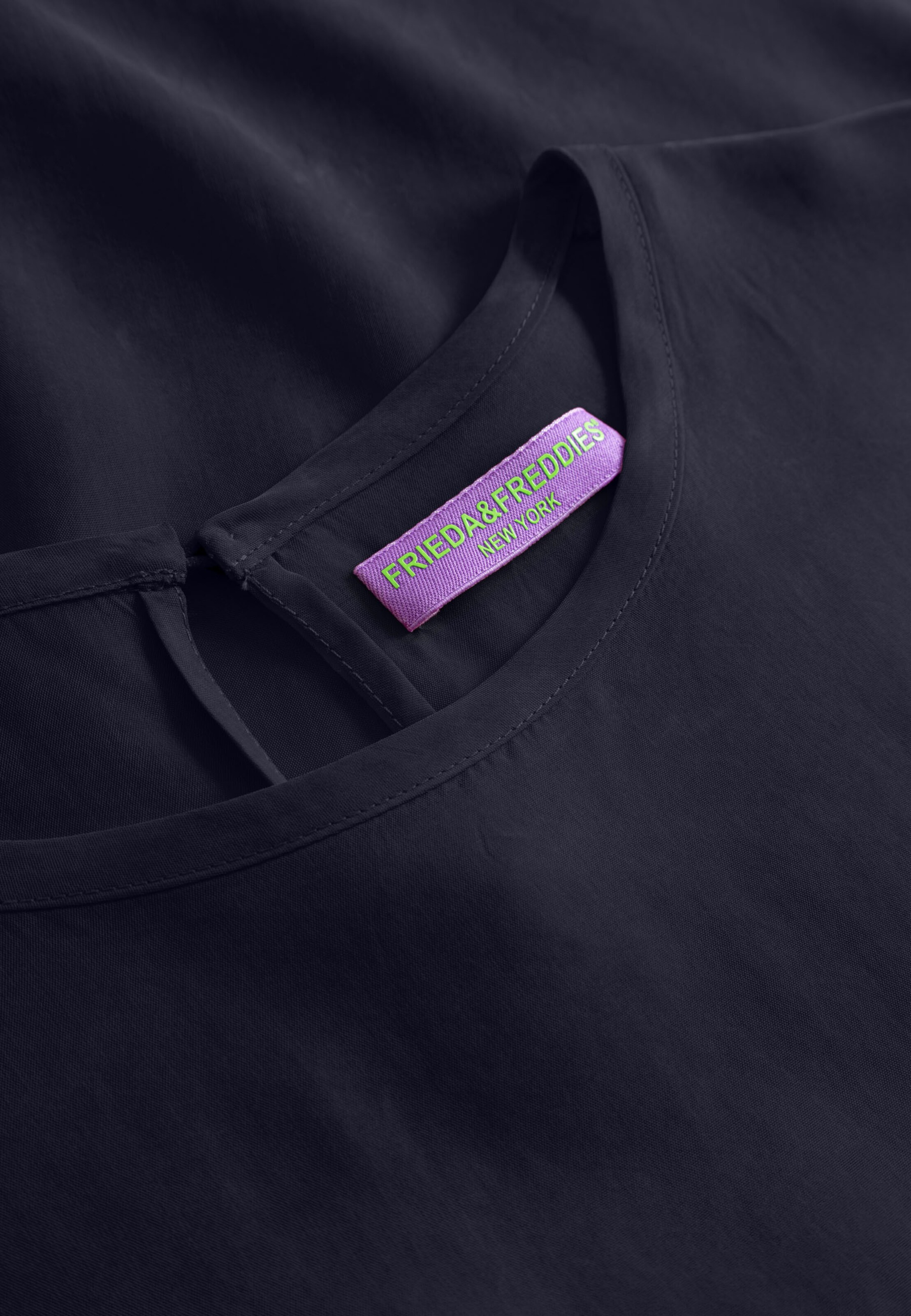 Frieda & Freddies NY Blouse in Blue