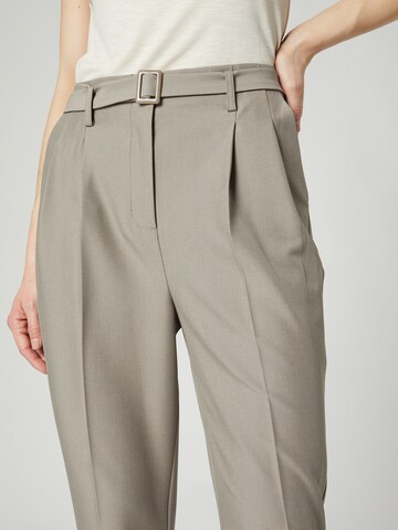 Guido Maria Kretschmer Women Regular Pleat-front trousers 'Erika' in Grey