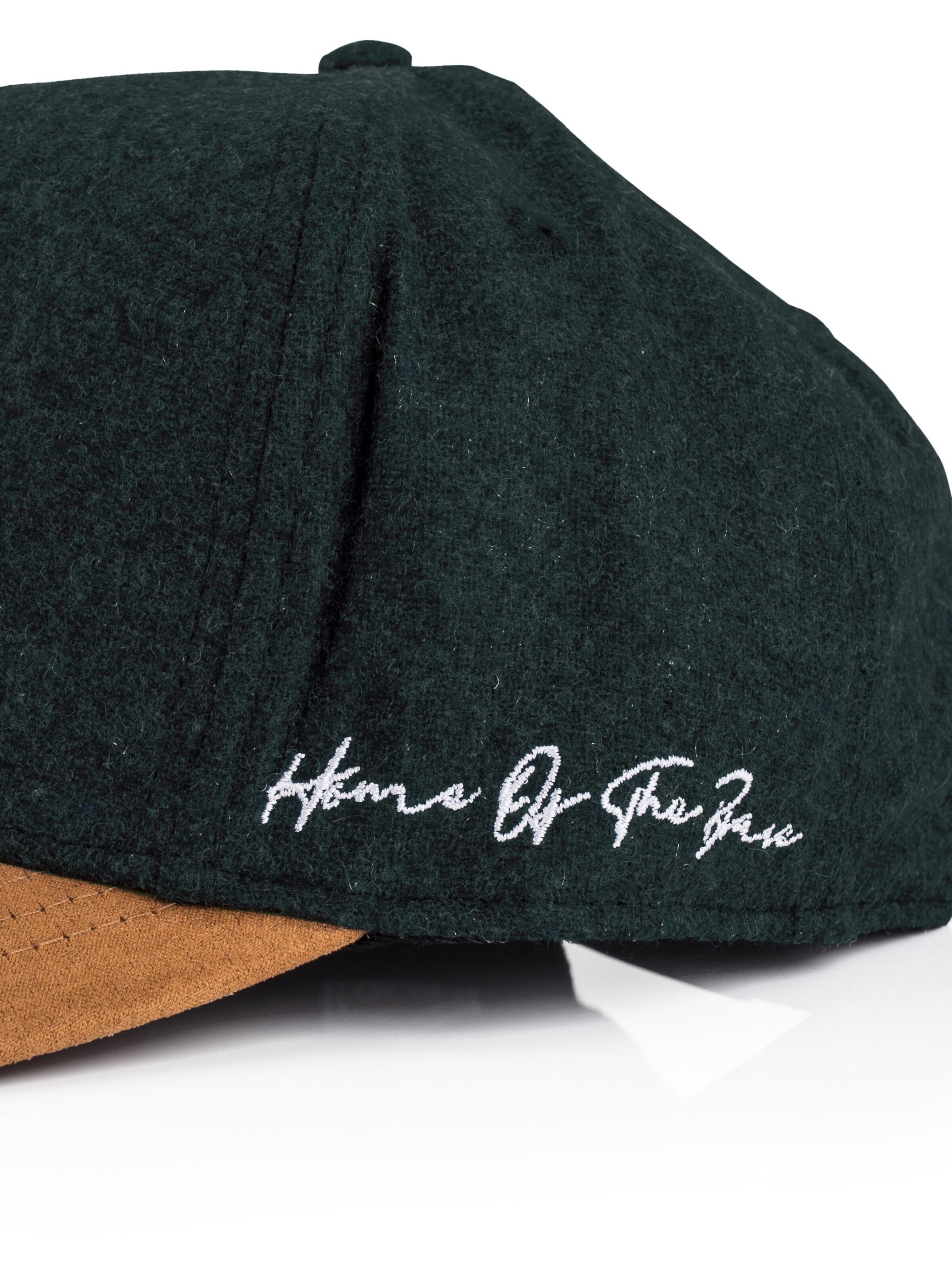 Blackskies Cap 'B Script' in Beige